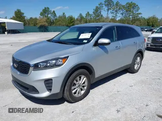 2019 Kia Sorento LX V6 with VIN 5XYPGDA59KG482718, listed as a IAAI auction lot 41732720 with 94,610 mi miles. Bid and sale history available at carsss.com. Image 2.