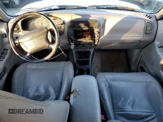 1999 Ford Explorer XLT z VIN 1FMZU32E7XZB32549, wystawiony jako Copart lot #81820544 z przebiegiem 227 686 mil mil oraz Szkoda całkowita • Salvage title. Historia ofert i sprzedaży dostępna na DreamBid. Obrazek 8.