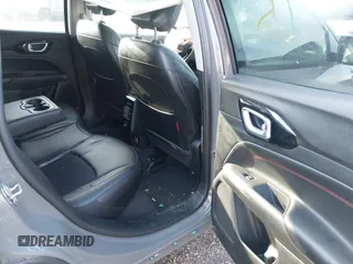 2022 Jeep Compass Trailhawk with VIN 3C4NJDDB6NT170282, listed as a IAAI auction lot 41934651 with 30,781 mi miles and . Bid and sale history available at DreamBid. Image 8.