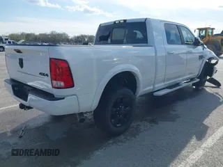2018 Ram 2500 Big Horn z VIN 3C6UR5ML1JG177542, wystawiony jako IAAI lot #41850767 z przebiegiem 81 253 mil mil oraz . Historia ofert i sprzedaży dostępna na DreamBid. Obrazek 4.