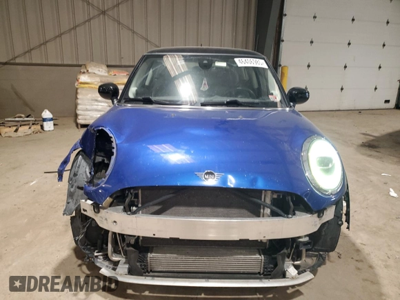 2020 MINI Hardtop Cooper with VIN WMWXR3C05L2L52899, listed as a Copart auction lot 46406985 with 81,038 mi miles and Salvage title. Bid and sale history available at DreamBid. Image 5.