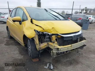 2018 Honda Fit EX-L with VIN 3HGGK5H92JM725771, listed as a IAAI auction lot 41657805 with 217,607 mi miles. Bid and sale history available at carsss.com. Image 1.