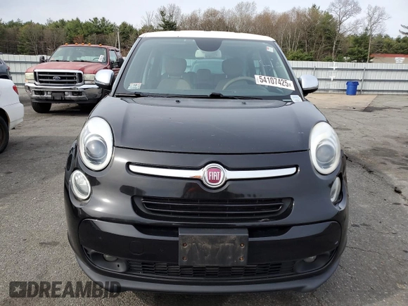 2015 FIAT 500L Lounge with VIN ZFBCFACH5FZ030024, listed as a Copart auction lot 54107425 with 126,689 mi miles and Clean Title. Bid and sale history available at DreamBid. Image 5.