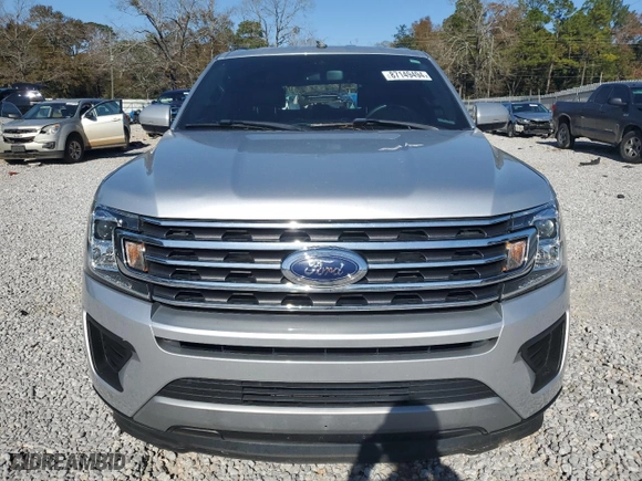 2019 Ford Expedition Max XLT with VIN 1FMJK1HT9KEA84758, listed as a Copart auction lot 87149494 with 125,110 mi miles and Salvage Title. Bid and sale history available at carsss.com. Image 5.