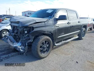 2017 Toyota Tundra 2WD SR5 with VIN 5TFEW5F13HX218518, listed as a IAAI auction lot 41281997 with 111,333 mi miles. Bid and sale history available at carsss.com. Image 17.