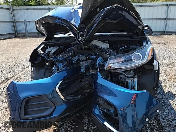 2020 Chevrolet Trax LT with VIN KL7CJLSBXLB332009, listed as a Copart auction lot 62892085 with 31,802 mi miles and Salvage title. Bid and sale history available at DreamBid. Image 14.