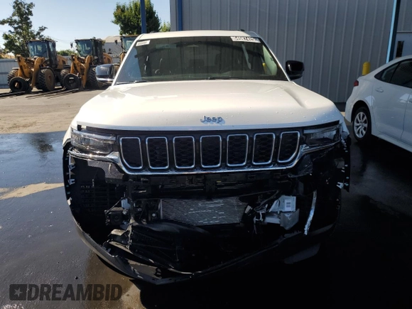 2025 Jeep Grand Cherokee z VIN 1C4RJYB69S8700608, wystawiony jako Copart lot #64587425 z przebiegiem 6 289 mil mil oraz Czysty tytuł • Clean title. Historia ofert i sprzedaży dostępna na DreamBid. Obrazek 5.