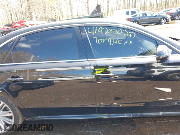 2017 Audi A8 with VIN WAU44AFD0HN019147, listed as a IAAI auction lot 41925027 with 44,542 mi miles and . Bid and sale history available at DreamBid. Image 13.