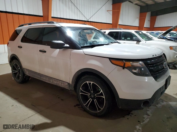 2013 Ford Utility Police Interceptor with VIN 1FM5K8AR4DGC17104, listed as a Copart auction lot 46058435 with 192,932 mi miles and Clean Title. Bid and sale history available at carsss.com. Image 4.