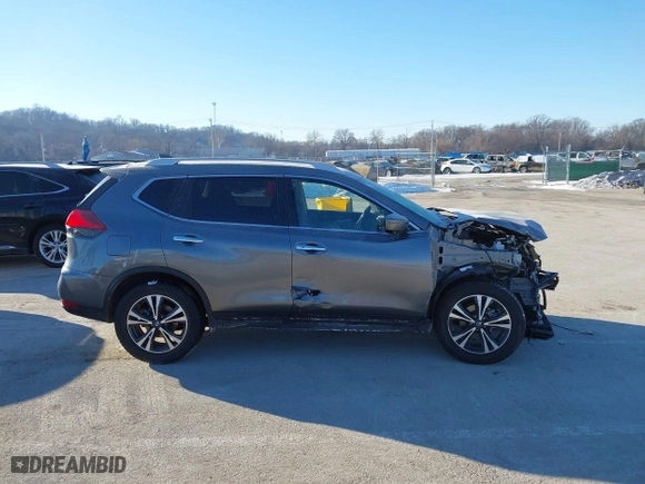 2020 Nissan Rogue SV with VIN JN8AT2MV5LW144436, listed as a IAAI auction lot 41642351 with 44,192 mi miles. Bid and sale history available at carsss.com. Image 13.