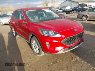 2020 Ford Escape SE with VIN 1FMCU9G61LUC63140, listed as a IAAI auction lot 41836607 with 36,563 mi miles. Bid and sale history available at carsss.com. Image 1.
