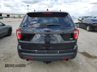 2017 Ford Police Interceptor Utility z VIN 1FM5K8AR4HGC34636, wystawiony jako Copart lot #50715995 z przebiegiem 68 550 mil mil oraz Szkoda całkowita • Salvage title. Historia ofert i sprzedaży dostępna na DreamBid. Obrazek 6.