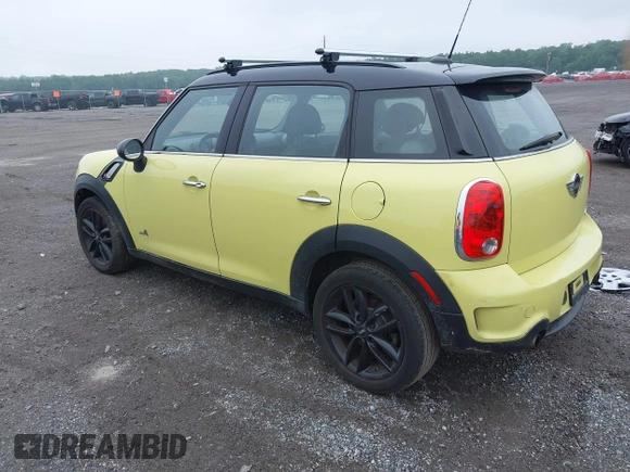 2012 MINI Countryman S with VIN WMWZC5C53CWL61322, listed as a IAAI auction lot 42504735 with Not provided miles and . Bid and sale history available at DreamBid. Image 3.