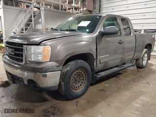 2007 GMC Sierra 1500 SLE1 with VIN 2GTEK19J671719107, listed as a IAAI auction lot 41204362 with 147,628 mi miles. Bid and sale history available at carsss.com. Image 17.