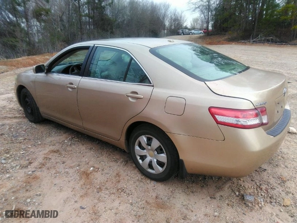 2011 Toyota Camry LE with VIN 4T1BF3EK5BU186399, listed as a IAAI auction lot 41779184 with 188,395 mi miles. Bid and sale history available at carsss.com. Image 3.