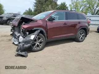 2019 Toyota Highlander LE z VIN 5TDBZRFH1KS741760, wystawiony jako Copart lot #54483025 z przebiegiem 90 781 mil mil oraz Szkoda całkowita • Salvage title. Historia ofert i sprzedaży dostępna na DreamBid. Obrazek 1.