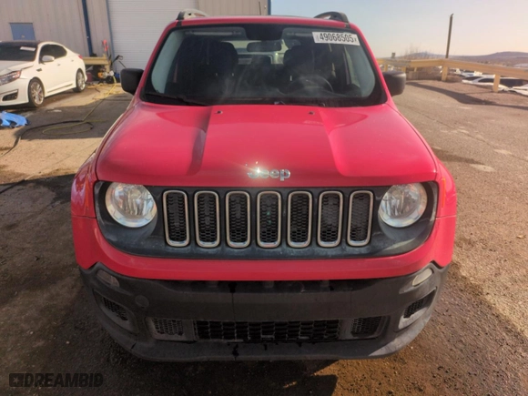2017 Jeep Renegade Sport with VIN ZACCJAAB7HPF16572, listed as a Copart auction lot 49068505 with 83,952 mi miles and Salvage Title. Bid and sale history available at carsss.com. Image 5.