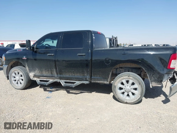 2021 Ram 2500 Tradesman with VIN 3C6UR5CL4MG675658, listed as a IAAI auction lot 41964950 with 60,478 mi miles and . Bid and sale history available at DreamBid. Image 14.