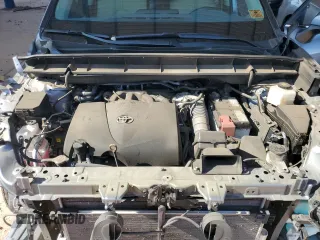2021 Toyota Highlander XLE with VIN 5TDHZRBH1MS150749, listed as a Copart auction lot 62416335 with 43,900 mi miles and Salvage title. Bid and sale history available at DreamBid. Image 11.