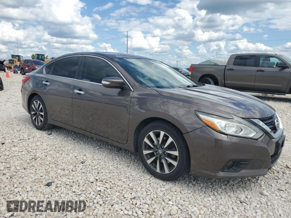 2017 Nissan Altima SL z VIN 1N4AL3APXHC207374, wystawiony jako Copart lot #56254915 z przebiegiem 100 540 mil mil oraz Czysty tytuł • Clean title. Historia ofert i sprzedaży dostępna na DreamBid. Obrazek 4.