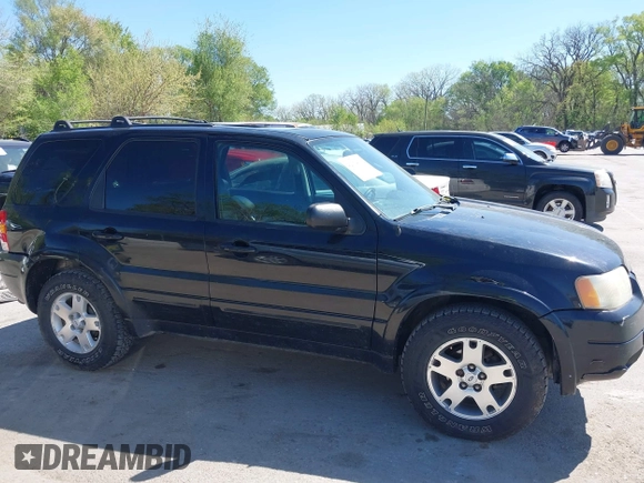 2003 Ford Escape Limited с VIN 1FMCU94103KB90251, выставлен на аукционе IAAI как лот 42034006 с пробегом 225 566 миль миль и . История ставок и продаж доступна на DreamBid. Изображение 13.