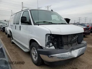 2019 GMC Savana Cargo Van with VIN 1GTW7AFG8K1272311, listed as a Copart auction lot 87918855 with 141,396 mi miles and Salvage Title. Bid and sale history available at carsss.com. Image 4.