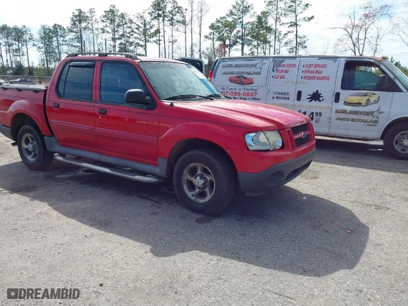 2005 Ford Explorer Sport Trac XLS with VIN 1FMZU67K65UA71317, listed as a IAAI auction lot 41523150 with 207,896 mi miles. Bid and sale history available at carsss.com. Image 1.