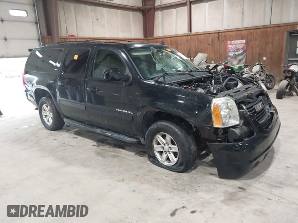 2013 GMC Yukon XL SLT with VIN 1GKS2KE70DR296356, listed as a IAAI auction lot 41986948 with 274,445 mi miles. Bid and sale history available at carsss.com. Image 1.