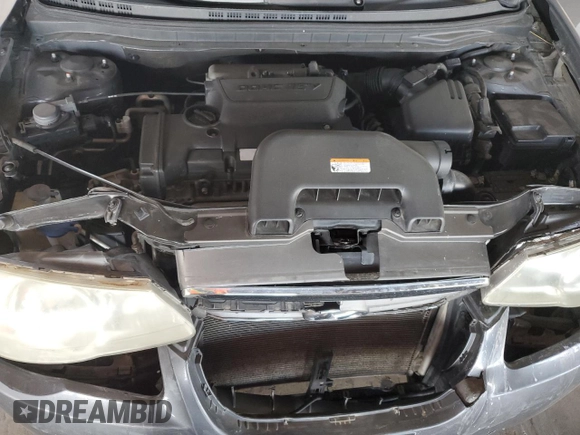 2009 Hyundai Elantra SE z VIN KMHDU46D49U605681, wystawiony jako Copart lot #55157225 z przebiegiem 220 774 mil mil oraz Szkoda całkowita • Salvage title. Historia ofert i sprzedaży dostępna na DreamBid. Obrazek 11.