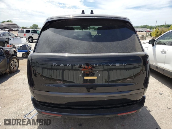 2024 Land Rover Range Rover SE z VIN SALKP9E93RA201584, wystawiony jako Copart lot #56042324 z przebiegiem 4 572 mil mil oraz Szkoda całkowita • Salvage title. Historia ofert i sprzedaży dostępna na DreamBid. Obrazek 6.