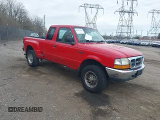 1999 Ford Ranger XL with VIN 1FTZR15V7XPC09843, listed as a IAAI auction lot 41897664 with 176,920 mi miles. Bid and sale history available at carsss.com. Image 1.