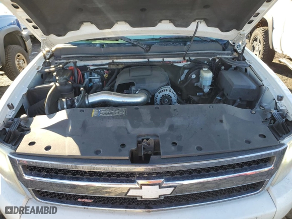 2008 Chevrolet Silverado 1500 LTZ with VIN 2GCEK13Y381187354, listed as a Copart auction lot 84293494 with 112,771 mi miles and Salvage Title. Bid and sale history available at carsss.com. Image 11.