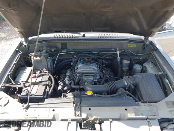 2000 Isuzu Trooper S with VIN JACDJ58X8Y7J10132, listed as a IAAI auction lot 42731475 with 161,020 mi miles and . Bid and sale history available at DreamBid. Image 10.