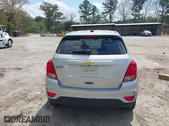 2021 Chevrolet Trax LS z VIN KL7CJKSB3MB334180, wystawiony jako IAAI lot #41951382 z przebiegiem 44 331 mil mil oraz . Historia ofert i sprzedaży dostępna na DreamBid. Obrazek 16.