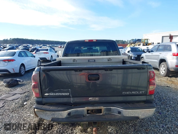 2004 Chevrolet Silverado 1500 Work Truck with VIN 2GCEC19T441204973, listed as a IAAI auction lot 41575021 with Not Provided miles. Bid and sale history available at carsss.com. Image 16.