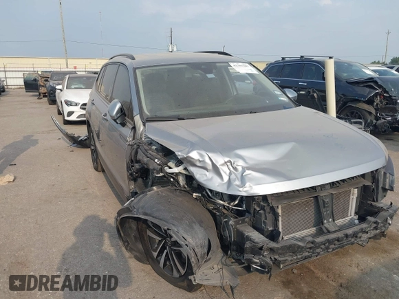 2024 Volkswagen Tiguan S with VIN 3VVRB7AX2RM185718, listed as a IAAI auction lot 42303387 with 30,761 mi miles and . Bid and sale history available at DreamBid. Image 1.