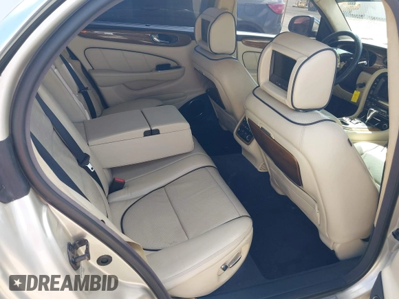 2009 Jaguar XJ with VIN SAJWA94C49TH30042, listed as a IAAI auction lot 41898085 with 145,832 mi miles and . Bid and sale history available at DreamBid. Image 8.