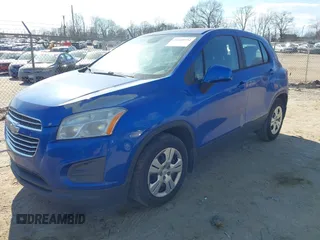 2015 Chevrolet Trax LS with VIN KL7CJKSB4FB086024, listed as a IAAI auction lot 41669572 with 124,312 mi miles. Bid and sale history available at carsss.com. Image 2.