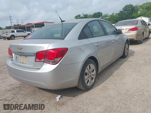 2014 Chevrolet Cruze LS with VIN 1G1PA5SH2E7161033, listed as a IAAI auction lot 42104694 with 178,481 mi miles and . Bid and sale history available at DreamBid. Image 4.