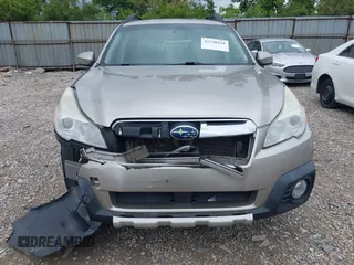 2014 Subaru Outback Limited with VIN 4S4BRDLC1E2286847, listed as a IAAI auction lot 42330164 with 135,244 mi miles and . Bid and sale history available at DreamBid. Image 12.