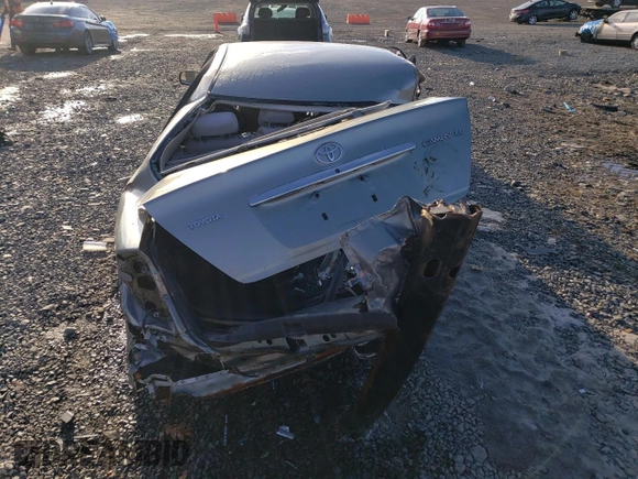 2006 Toyota Camry STD with VIN 4T1BE32K16U675086, listed as a Copart auction lot 44509675 with Not Provided miles and Salvage Title. Bid and sale history available at carsss.com. Image 6.