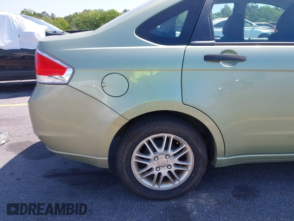 2008 Ford Focus SE with VIN 1FAHP35N98W252459, listed as a IAAI auction lot 42020107 with 173,210 mi miles. Bid and sale history available at carsss.com. Image 13.