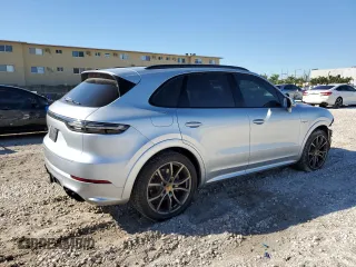 2019 Porsche Cayenne E-Hybrid with VIN WP1AE2AY0KDA50140, listed as a Copart auction lot 46810765 with 68,162 mi miles and Salvage title. Bid and sale history available at DreamBid. Image 3.
