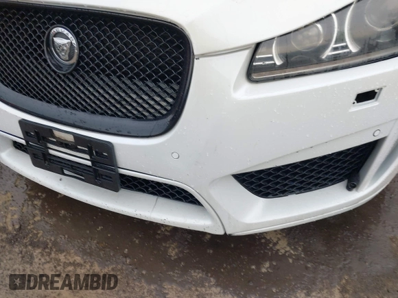 2011 Jaguar XF with VIN SAJWA0JC1BMR88080, listed as a IAAI auction lot 41671137 with Not Provided miles and . Bid and sale history available at DreamBid. Image 6.