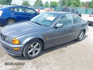 2002 BMW 3 Series 325Ci with VIN WBABN33402PG56171, listed as a IAAI auction lot 42657532 with 166,553 mi miles and . Bid and sale history available at DreamBid. Image 2.