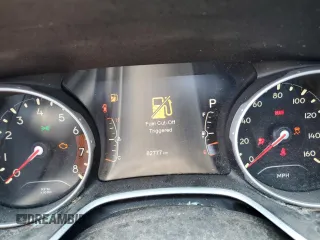 2017 Jeep Compass Limited z VIN 3C4NJDCB9HT664979, wystawiony jako Copart lot #56925065 z przebiegiem 62 777 mil mil oraz Szkoda całkowita • Salvage title. Historia ofert i sprzedaży dostępna na DreamBid. Obrazek 9.