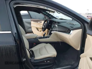 2019 Cadillac XT5 FWD with VIN 1GYKNARS7KZ206980, listed as a IAAI auction lot 41775661 with 54,628 mi miles and . Bid and sale history available at DreamBid. Image 5.