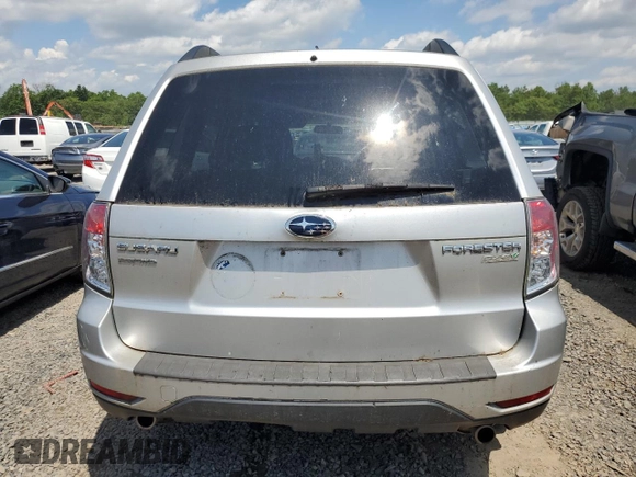 2010 Subaru Forester X Premium с VIN JF2SH6CC7AH747318, выставлен на аукционе Copart как лот 61832835 с пробегом 219 750 миль миль и Чистый • Clean title. История ставок и продаж доступна на DreamBid. Изображение 6.