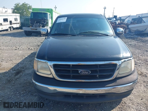 2000 Ford F-150 XL z VIN 1FTZF1723YNA11897, wystawiony jako IAAI lot #42806638 z przebiegiem Nie podano mil oraz . Historia ofert i sprzedaży dostępna na DreamBid. Obrazek 6.