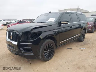 2020 Lincoln Navigator L Reserve with VIN 5LMJJ3KT4LEL15264, listed as a IAAI auction lot 41414265 with 35,695 mi miles. Bid and sale history available at carsss.com. Image 19.